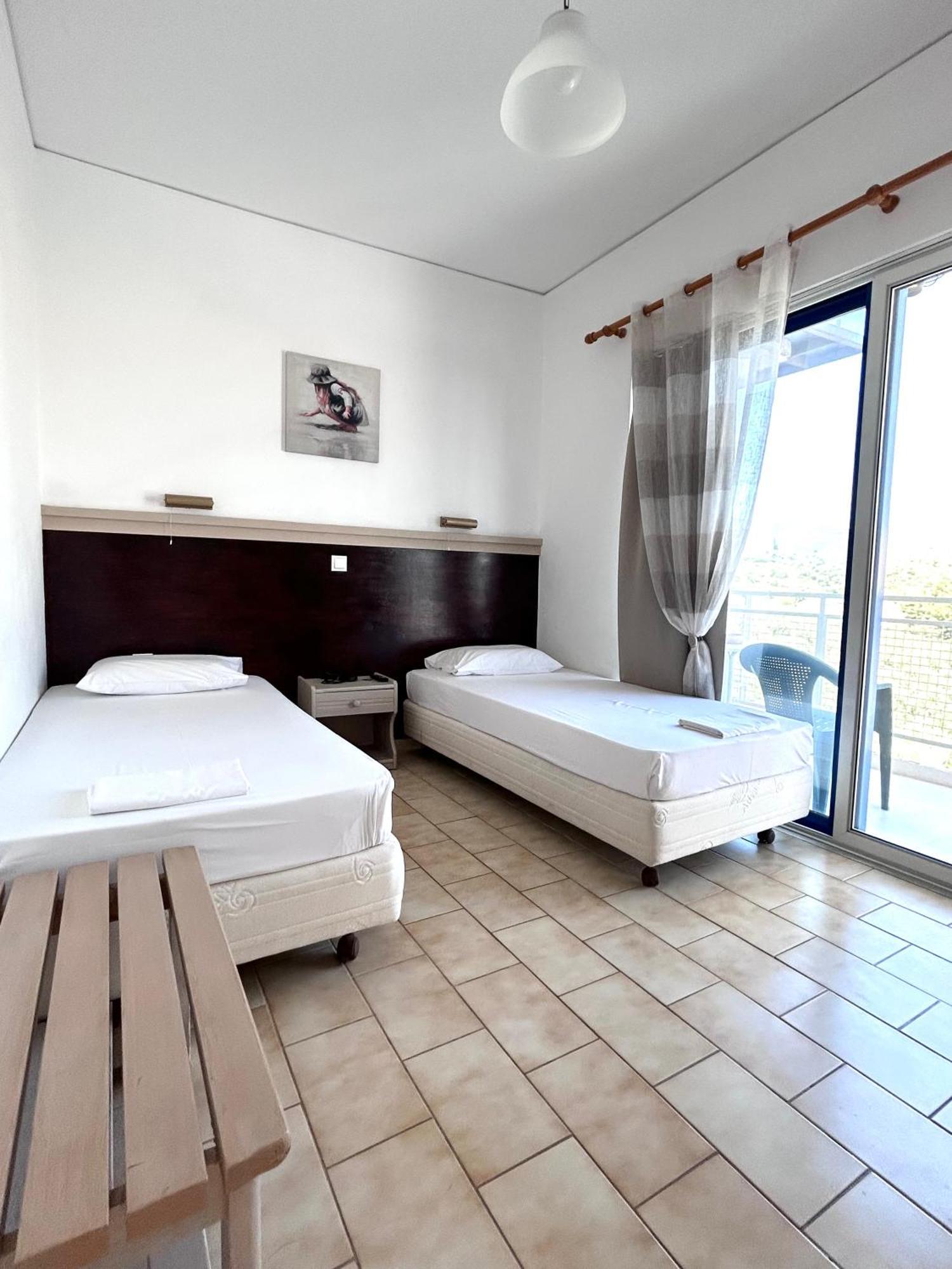 Bay Holiday Hotel & Spa Karavómilos Eksteriør billede